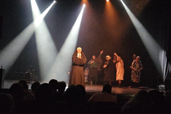 Spectacle: Etterbeek 40-45