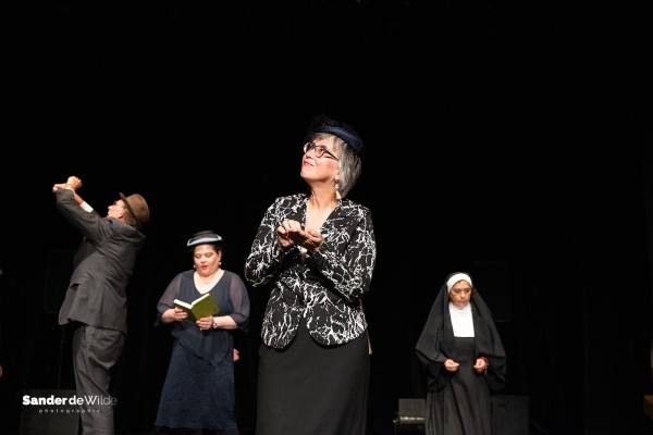 Spectacle: Etterbeek 40-45