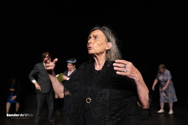 Spectacle: Etterbeek 40-45