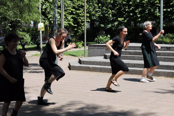 Performance Danse “Résistance” devant le buste de Louis Schmidt